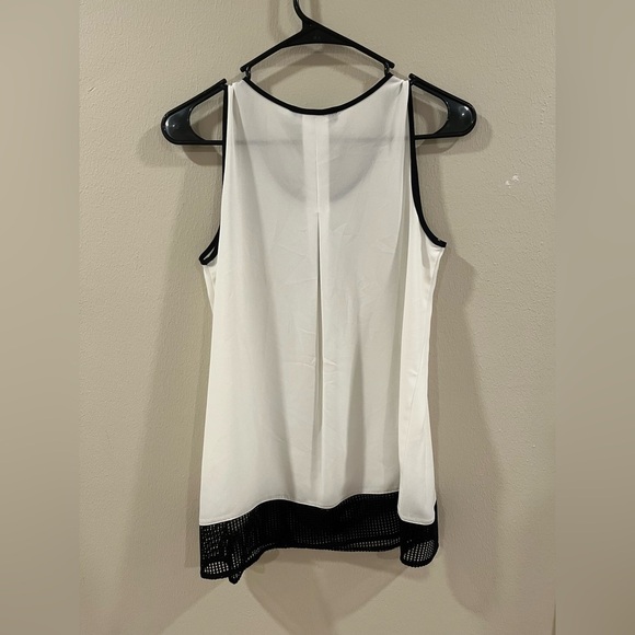 Cable & Gauge Tank Top - size small - Picture 4 of 7